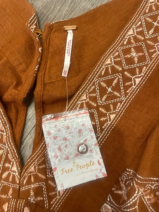 NWT Free People Azalia Boho Embroidered V-Neck Shorts Romper in Chocolate Brown - Picture 10 of 12